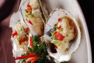 蒜茸粉丝蒸生蚝