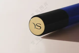 13口红唇釉烫金logo样机