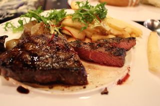 牛里脊肉, 吃饭, 肋眼牛排, 烤牛肉, 动物源食品, 沙朗牛排
