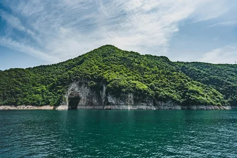 山青水秀静谧图·自然风格·蓝绿画卷·家居装饰