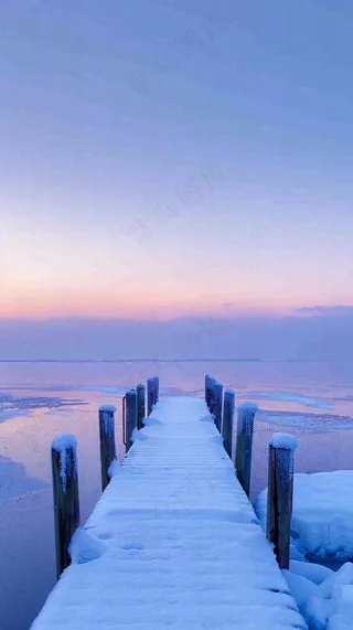 冬天寒冷白雪结冰小寒摄影图