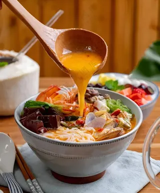海鲜面美食图片