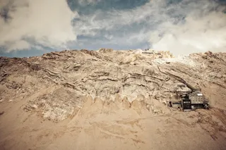 悬崖之巅古建·荒凉风格·灰棕色调·观景居所