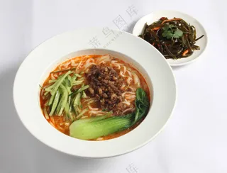 重庆小面 麻辣面条 重庆面条 四川面条 汤面
