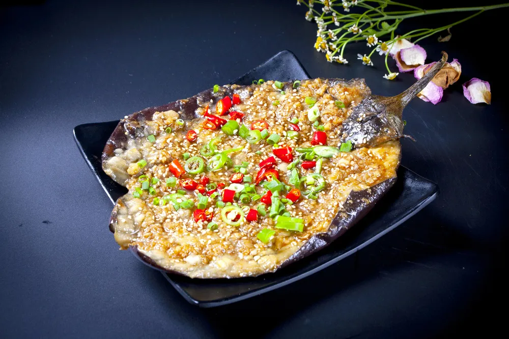 烤茄子美食图片