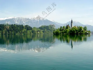 大自然绿水青山湖泊+复古风+绿色+背景图片