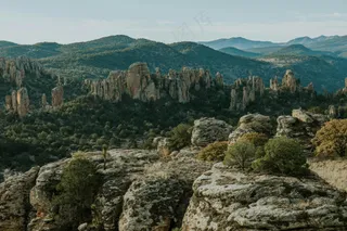 远山的呼唤——自然的宁静与壮丽