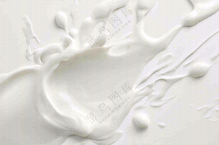 白色的牛奶飞溅摄影图