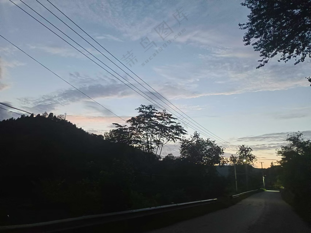 傍晚天空 晚霞