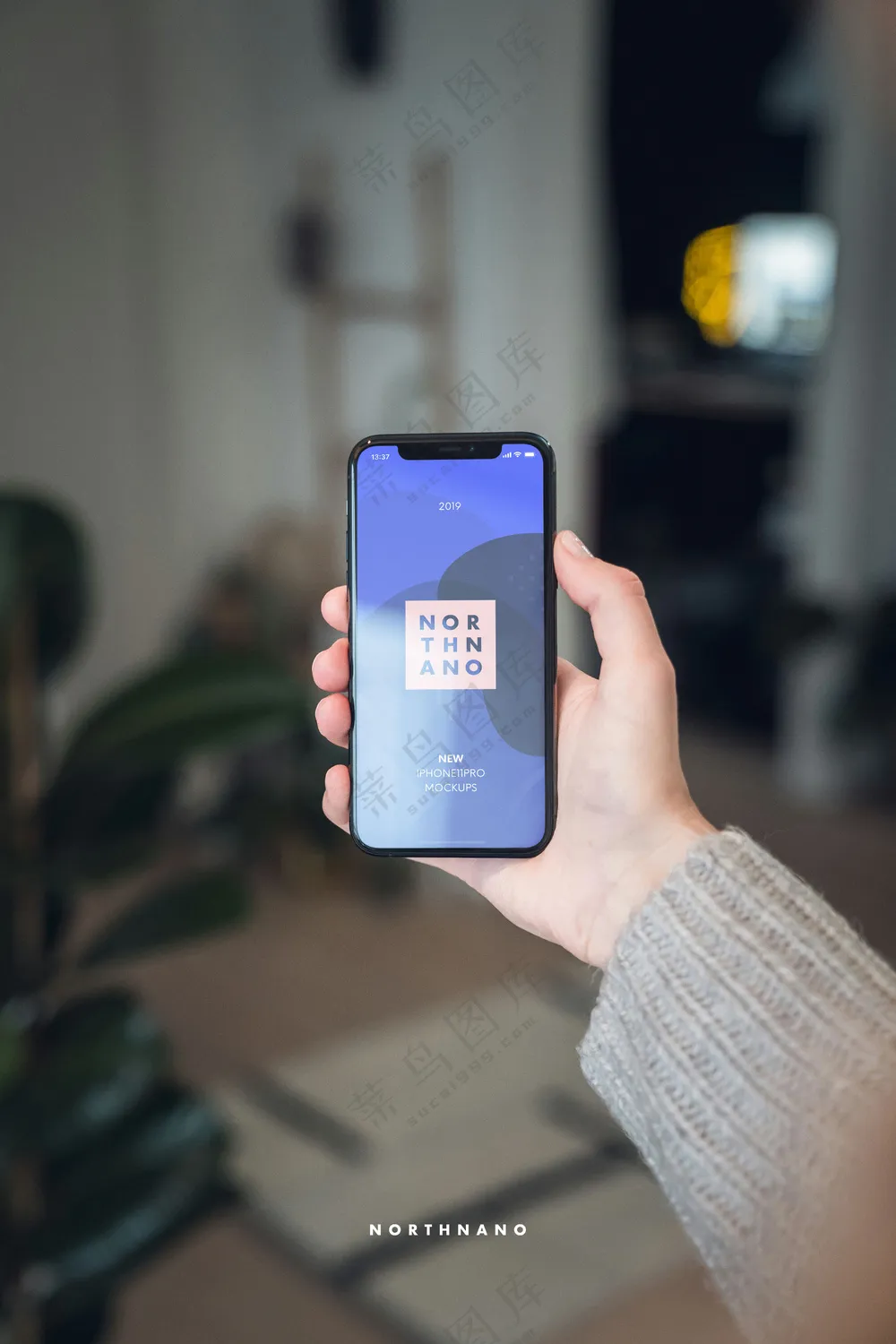 户外模特手持手机样机PS模板-11