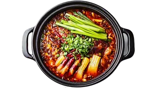 砂锅麻辣烫香辣美食摄影图