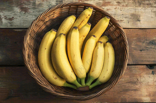 香蕉成熟水果摄影图