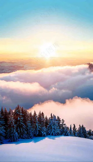 冬季夕阳晚霞雪山山林立冬小寒大寒小雪摄影图