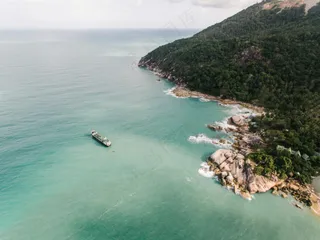 海航巨轮·自然俯瞰·蓝绿交织·美景纪念