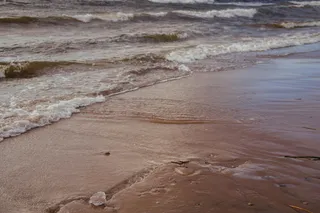 沙滩上的宁静时光