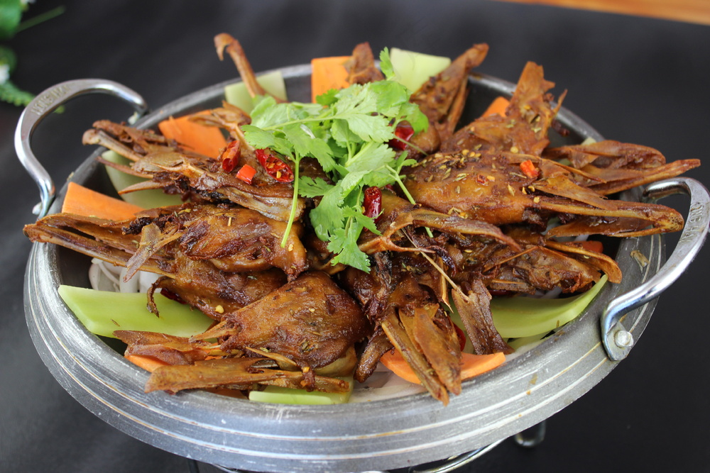 干锅麻辣鸭头