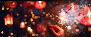 新年春节燃放烟花爆竹庆祝喜庆热闹国庆小年除夕夜摄影图