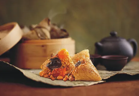 唯美肉粽子图片包粽子粽子摄影裹粽籺粽子摄影端午节