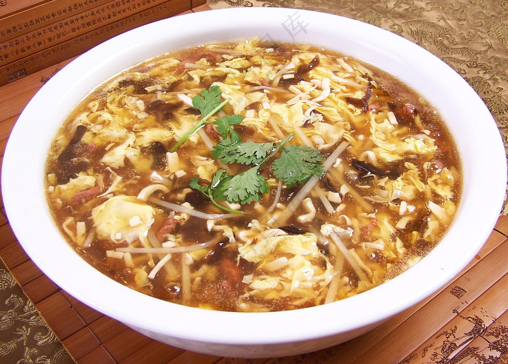 酸辣汤美食图片