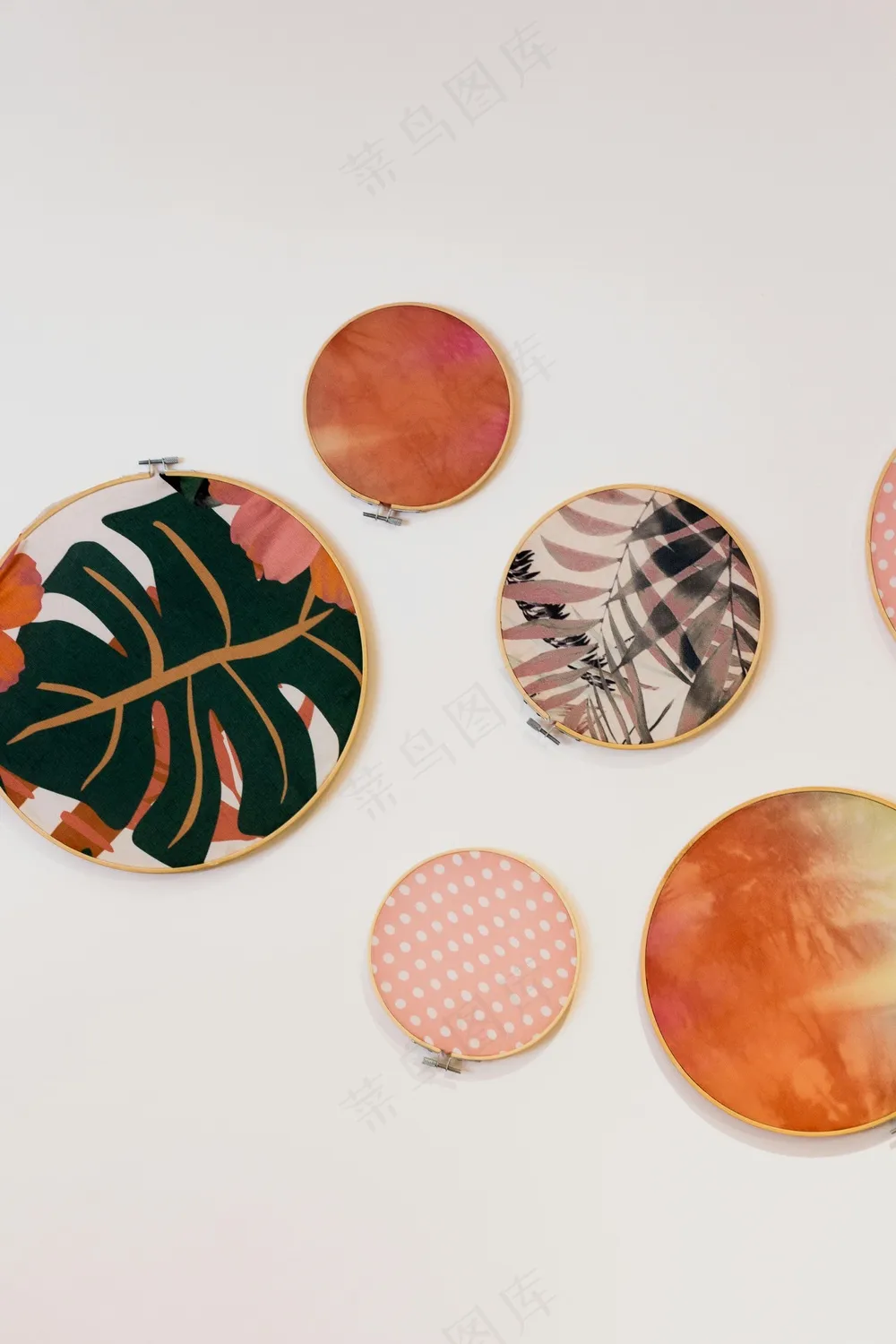 免费 新鲜粉盒的不同设计 素材图片