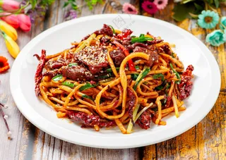 干煸炒面美食图片