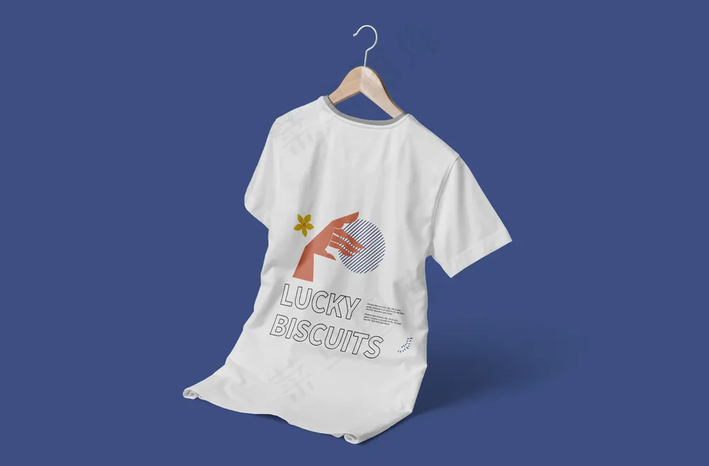 文创产品品牌vi智能白色短袖T恤贴图样机-12