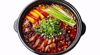 香辣麻辣鸡肉红油美食摄影图免抠