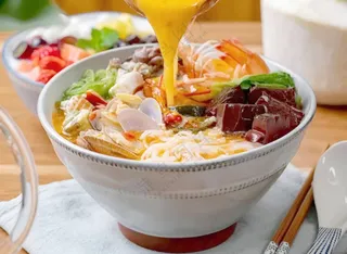 海鲜面美食图片