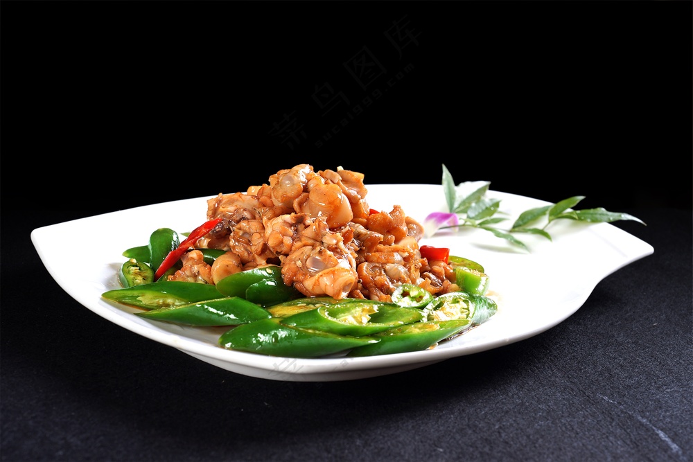 青椒炒鸡肉丁