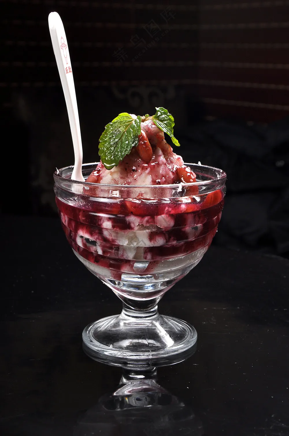 蓝梅山药 8元一位