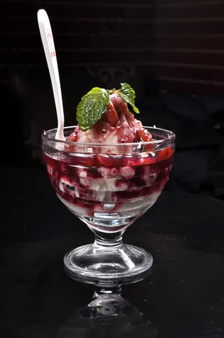 蓝梅山药 8元一位