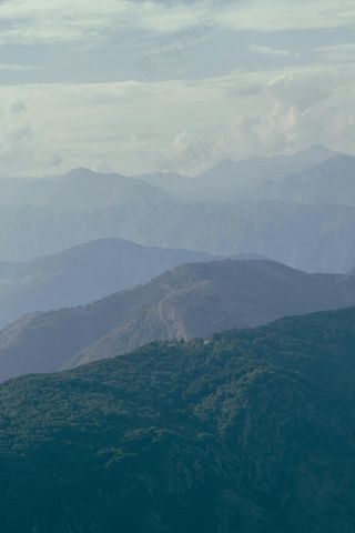 森谷山脉静谧景·自然清新·绿蓝交织·艺术装饰
