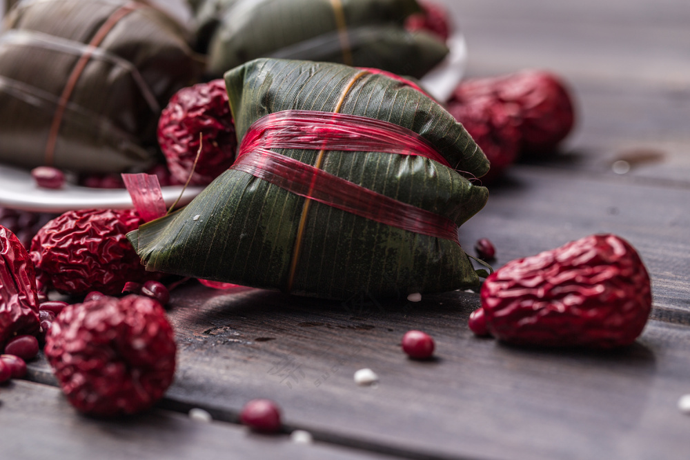 唯美肉粽子照片图片包粽子粽子摄影裹粽籺粽子摄影端午节