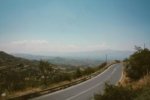 远方的宁静之路