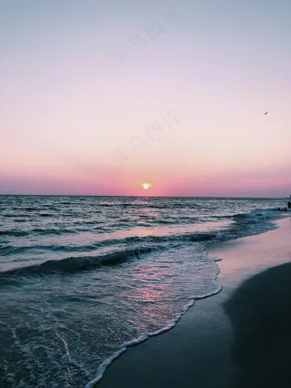 落日余晖宁静绘