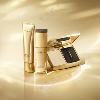 产品海报卡姿兰品牌化妆品琉光臻致粉底液