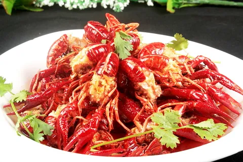 爆炒小龙虾美食图片 爆炒小龙虾美食图片
