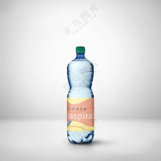 矿泉水瓶VI样机塑料瓶子标签logo分层模板
