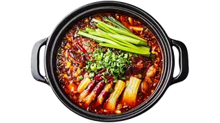 砂锅麻辣烫香辣美食摄影图