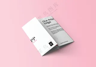 粉色四折页样机产品手册说明书PSD模板-7