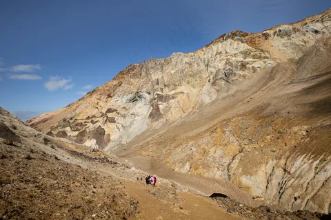 金色的沙漠之巅