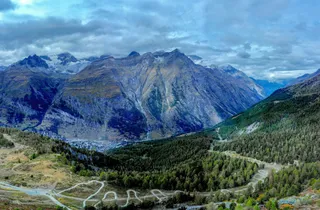山青水秀的自然风光