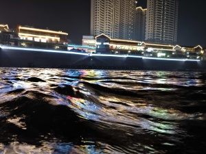 水上拍摄城市