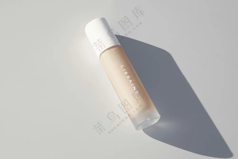 10化妆品口红唇釉logo样机