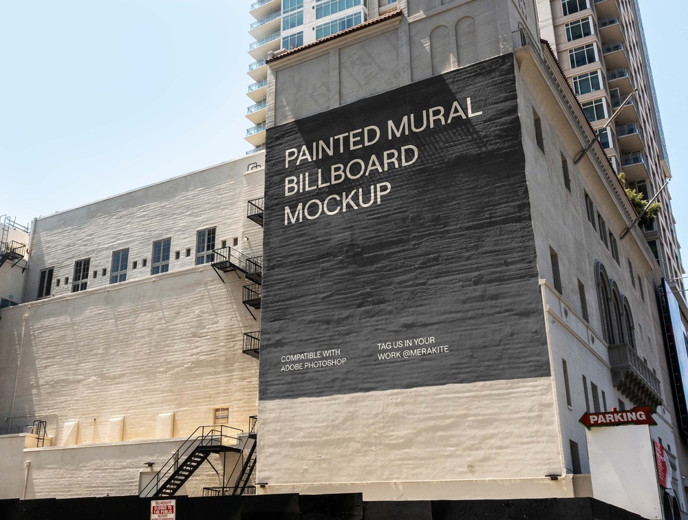 户外巨幅海报样机城市街头墙绘广告牌vi效果图PS模板04