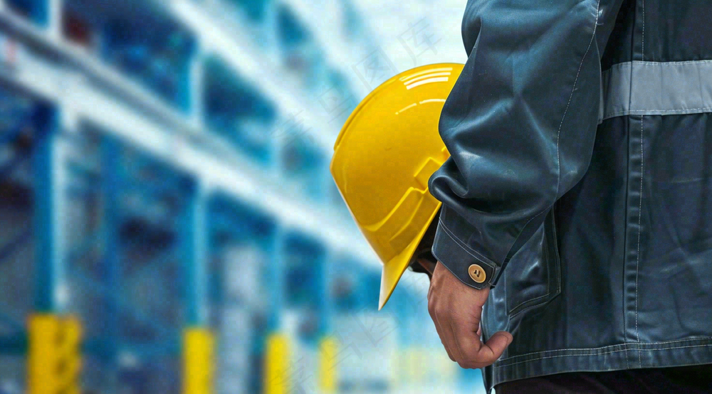 劳动的工人安全帽工作劳动节摄影图