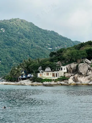 静谧山丘之绿意海滨