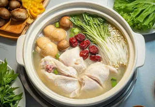 美味鸡汤煲汤营养美食摄影图