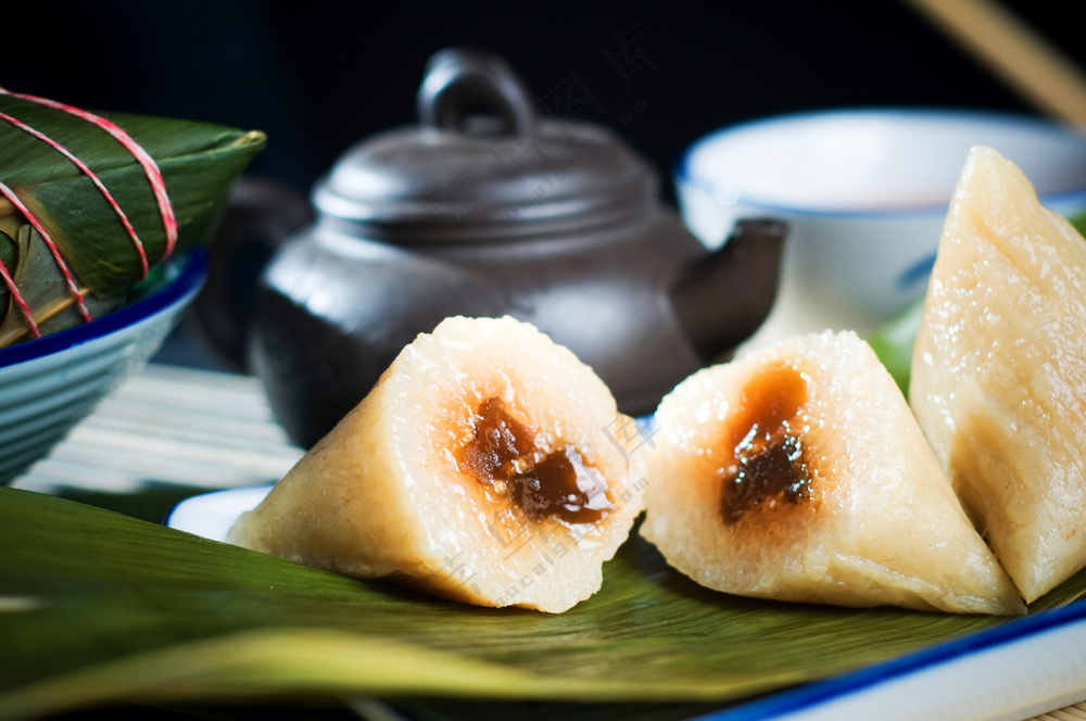 粽子照片图片包粽子粽子摄影裹粽籺粽子摄影端午节茶餐厅粽子