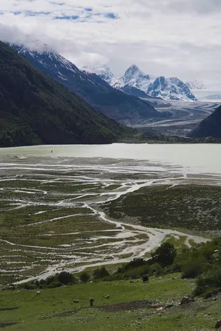 翠湖雪岭田园牧歌